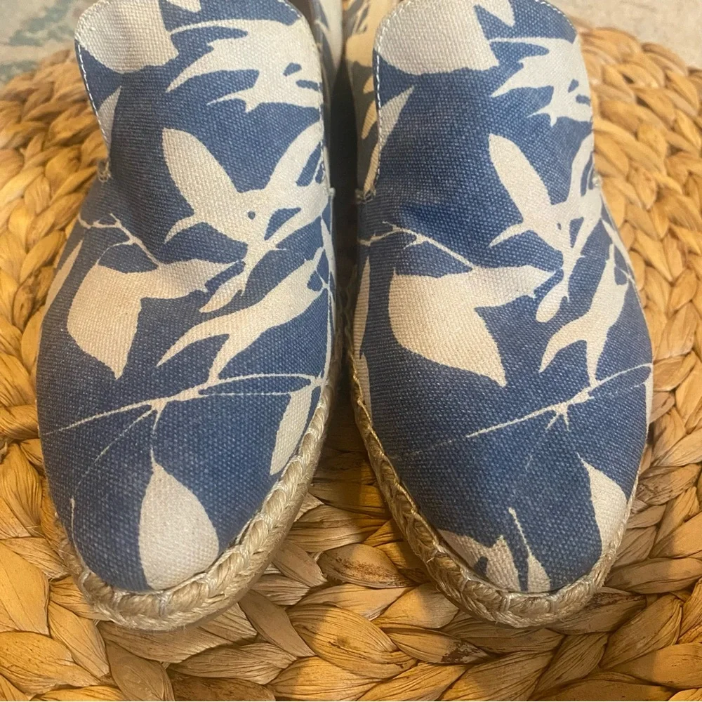 M. Gemi Agio Espadrilles